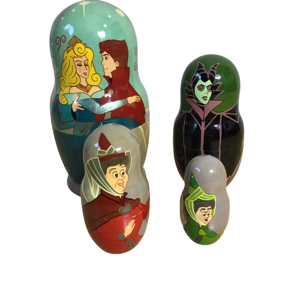 4 Pc Hand painted Vintage Sleeping Beauty Nesting Dolls from Russia